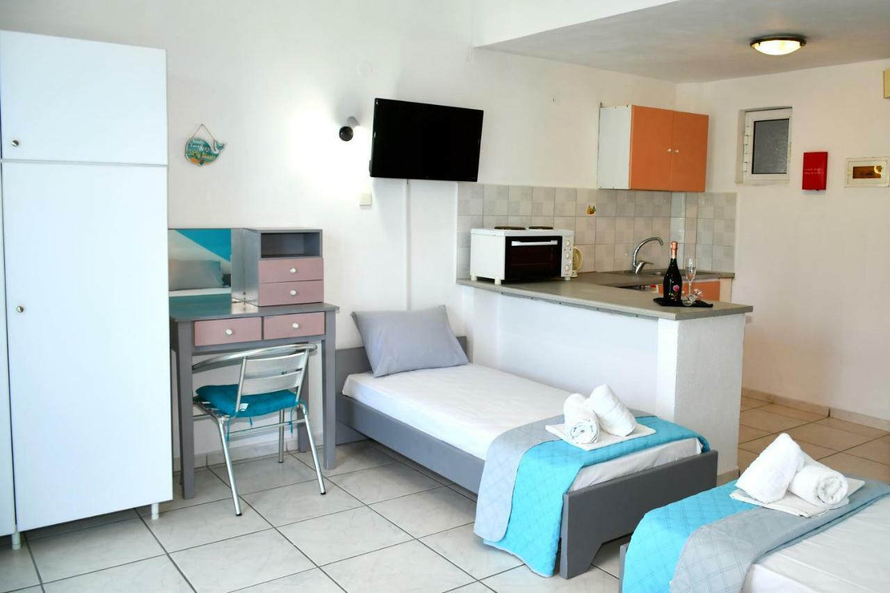 Utopia Kavos Exterior photo